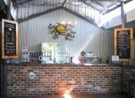 Occy's Dunsborough - Whitsundays Accommodation 2