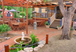 Royal Cricketers Arms - Whitsundays Accommodation 1