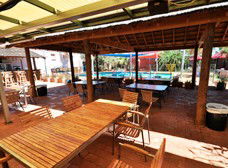 Newman Hotel Motel - Whitsundays Accommodation 2