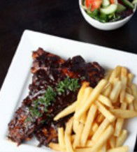 PJ's Irish Sports Bar & Bistro @ The Criterion Hotel - Whitsundays Accommodation 4
