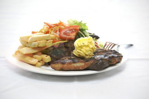 Hoppers Club - Whitsundays Accommodation 0