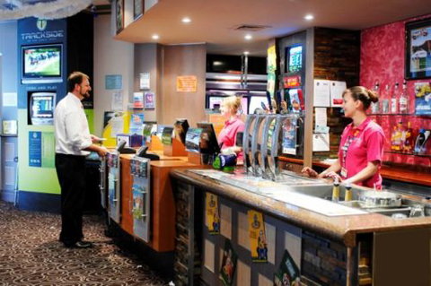 Hoppers Club - Whitsundays Accommodation 9