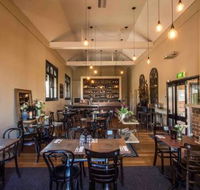 Union Bank Wine Bar - Whitsundays Accommodation