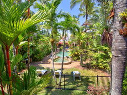 Cairns Rainbow Resort - Whitsundays Accommodation 2