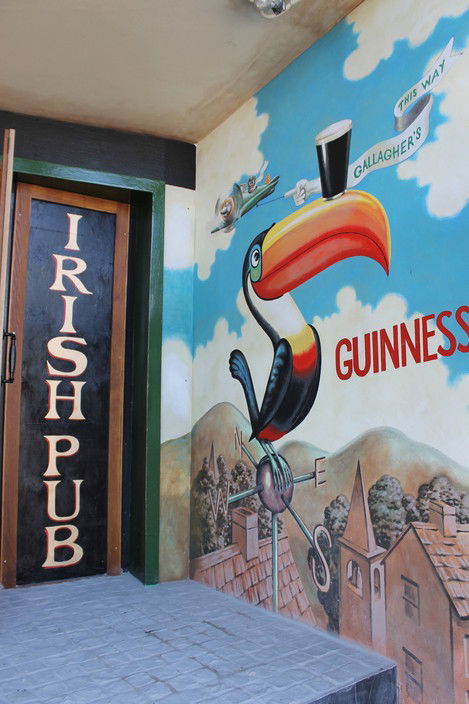 PJ Gallagher's Irish Pub Enfield - Whitsundays Accommodation 3