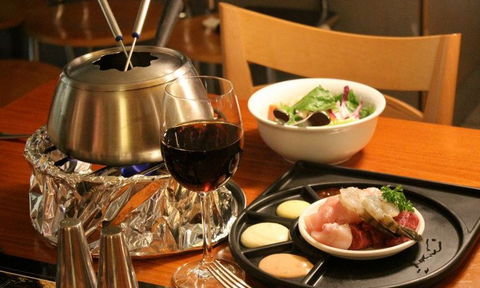 CJ's French Fondue Restaurant - Whitsundays Accommodation 1