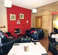 The Whistle Stop Tavern - Whitsundays Accommodation