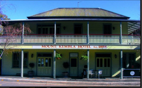 M Hotel - Whitsundays Accommodation 0