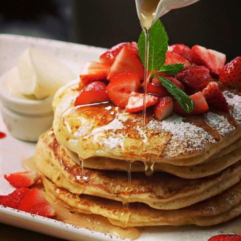 Dundee’s Restaurant On The Waterfront - Whitsundays Accommodation 11