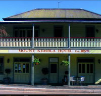 Mount Kembla Village Hotel - Whitsundays Accommodation