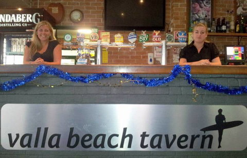 Valla Beach Tavern - Whitsundays Accommodation 0