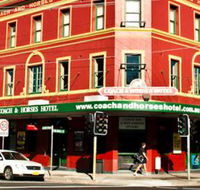 The Coach  Horses Hotel - Whitsundays Accommodation