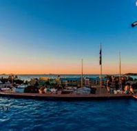 Anchor Bar - Whitsundays Accommodation