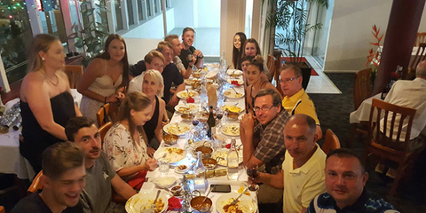 Taj Tandoori Indian Restaurant - Whitsundays Accommodation 1