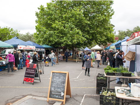 Alphington Farmers' Market - Whitsundays Accommodation 0