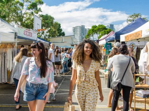 Midway Seasonal Market - Whitsundays Accommodation 0