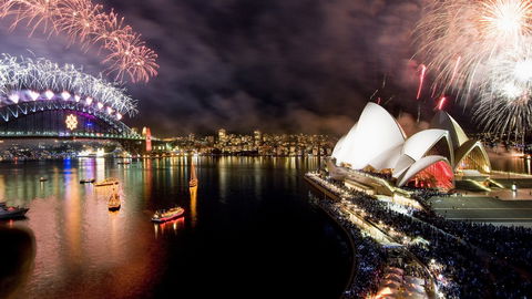 Sydney Harbour New Year’s Eve Fireworks Dinner Cruises - Whitsundays Accommodation 2