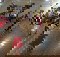 Old Time Dance - Whitsundays Accommodation