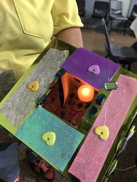 Online Live Streaming Class: Inclusive Arts - Make A Peep-hole Mystery World - Whitsundays Accommodation 0