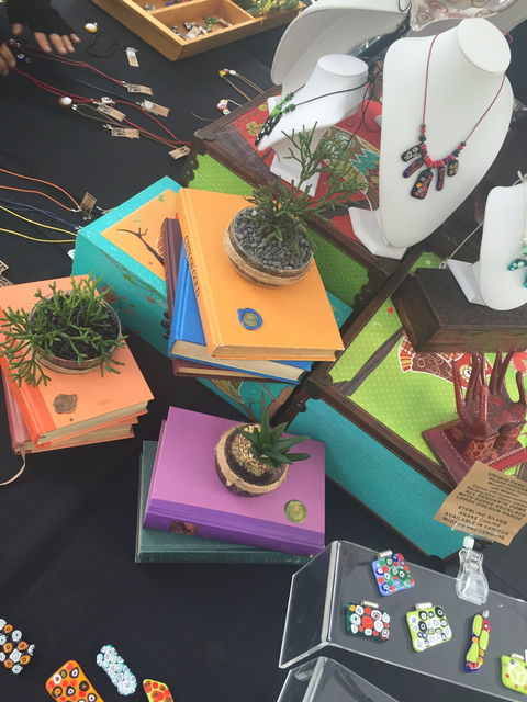 The Artist Market - Whitsundays Accommodation 2