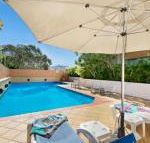 Santorini Twin Waters - Whitsundays Accommodation