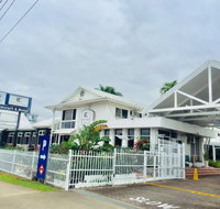 Cairns New Chalon - Whitsundays Accommodation