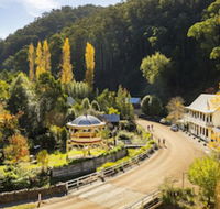Walhalla's Star Hotel - Whitsundays Accommodation