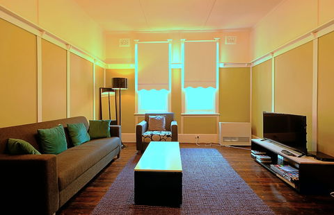 Hotel Blue - Whitsundays Accommodation 6