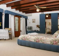 Chalet Swisse Spa - Whitsundays Accommodation