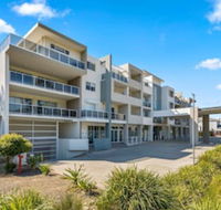 Quality Suites Pioneer Sands - Whitsundays Accommodation