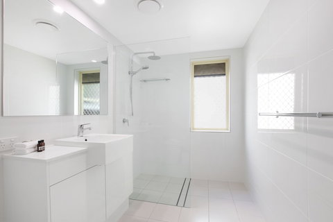 Lennox Beach Resort - Whitsundays Accommodation 6