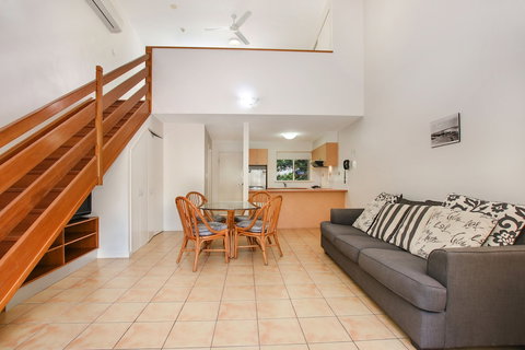 Lennox Beach Resort - Whitsundays Accommodation 2