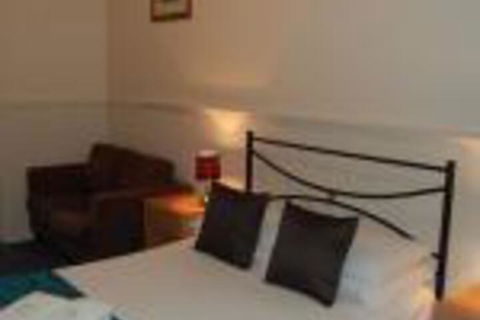 Jubilee Motor Inn - Whitsundays Accommodation 0