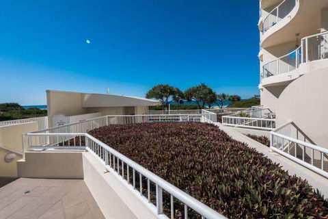 Regency On The Beach - Whitsundays Accommodation 2