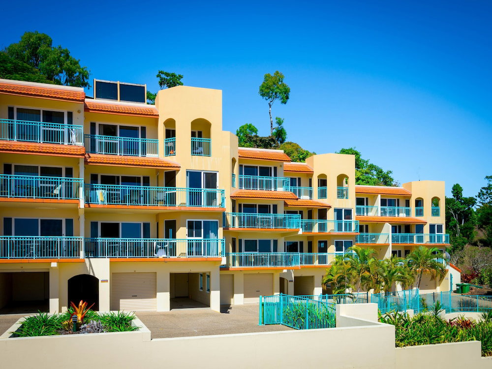 Cannonvale QLD Whitsundays Accommodation