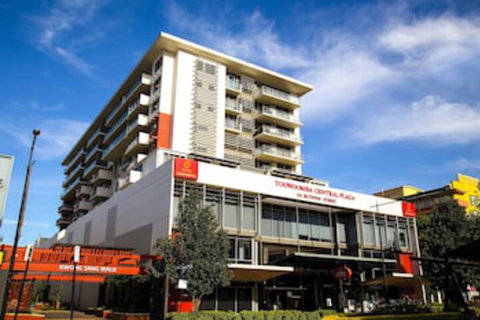 Toowoomba Central Plaza Apartment Hotel - Whitsundays Accommodation 0