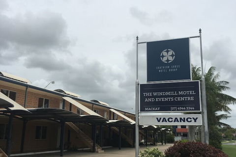 Windmill Motel And Events Centre - Whitsundays Accommodation 2