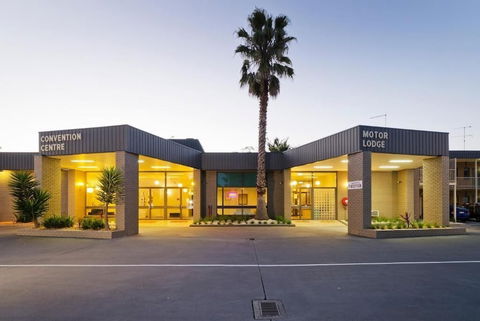 Ibis Styles Sale - Whitsundays Accommodation 0