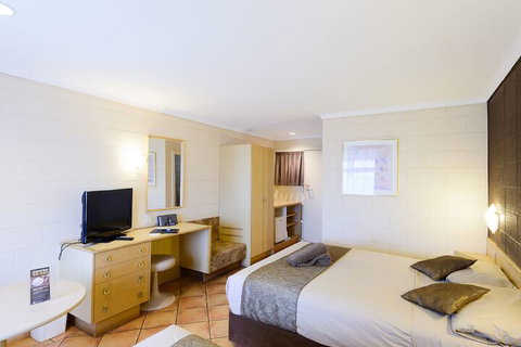 Hospitality Port Hedland - Whitsundays Accommodation 7