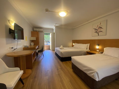 Garden Lodge Sydney - Whitsundays Accommodation 5