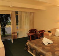 Absolute Lakes Entrance - Whitsundays Accommodation