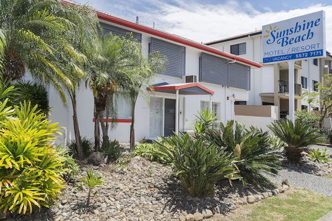 Sunshine Beach Resort - Whitsundays Accommodation 2