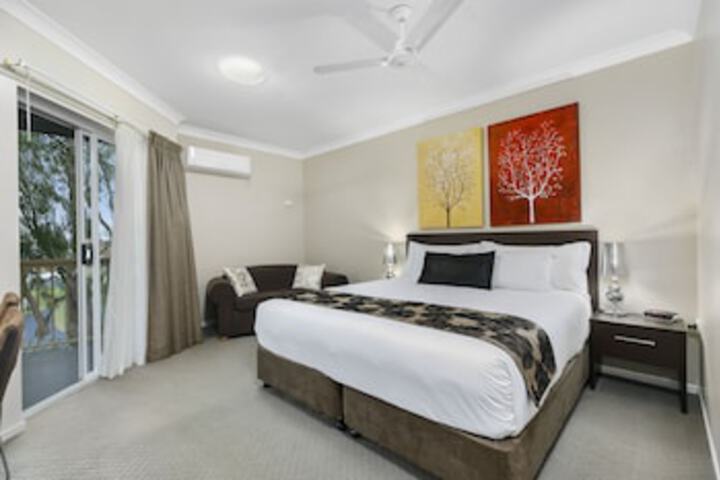  Whitsundays Accommodation