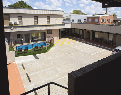 Lismore City Motor Inn - Whitsundays Accommodation 2