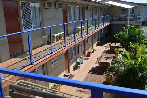 Taree Motor Inn - Whitsundays Accommodation 3