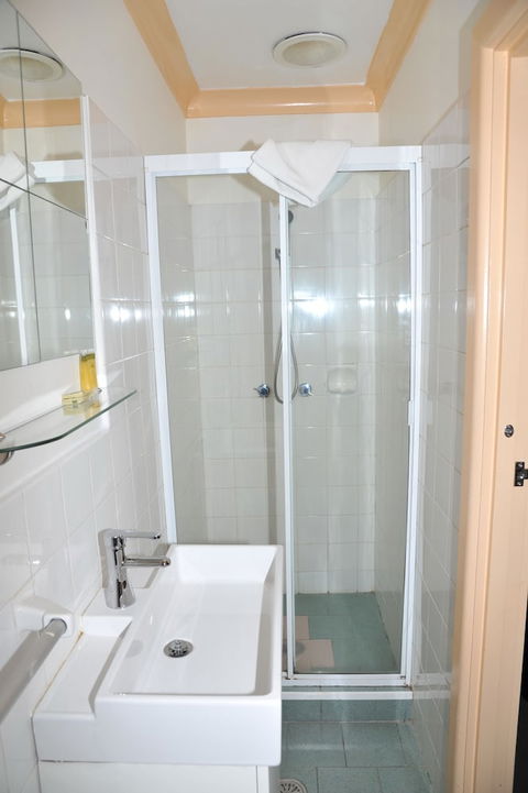 Northshore Hotel - Whitsundays Accommodation 3