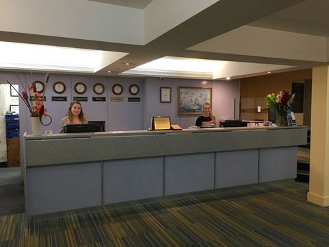 Devere Hotel - Whitsundays Accommodation 1