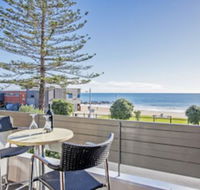 Beachfront Voyager Motor Inn - Whitsundays Accommodation