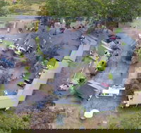 Fox and Hounds Inn - Whitsundays Accommodation