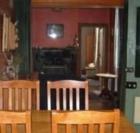 McIntosh Cottages - Whitsundays Accommodation